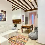 Bodegas De Cazón Barrio San Miguel * Jerez de la Frontera