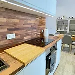 Bodegas De Cazón Barrio San Miguel * Jerez de la Frontera