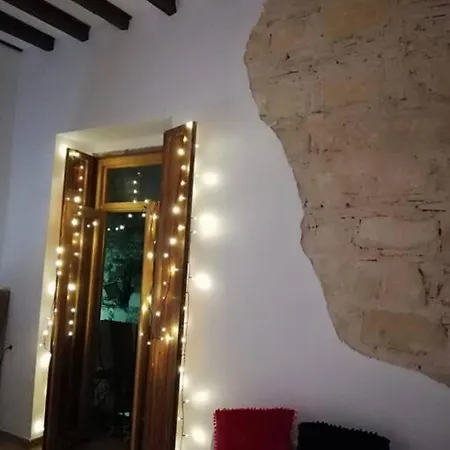 Bodegas De Cazon Barrio San Miguel