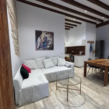 Bodegas De Cazon Barrio San Miguel Apartment *