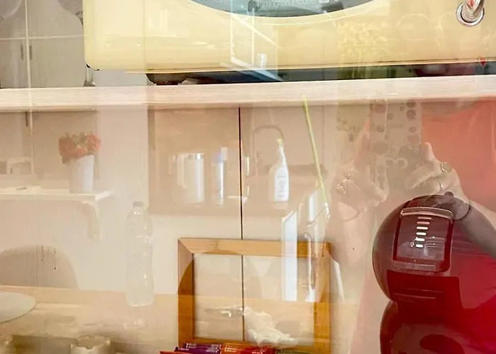 Bodegas De Cazon Barrio San Miguel * Jerez de la Frontera