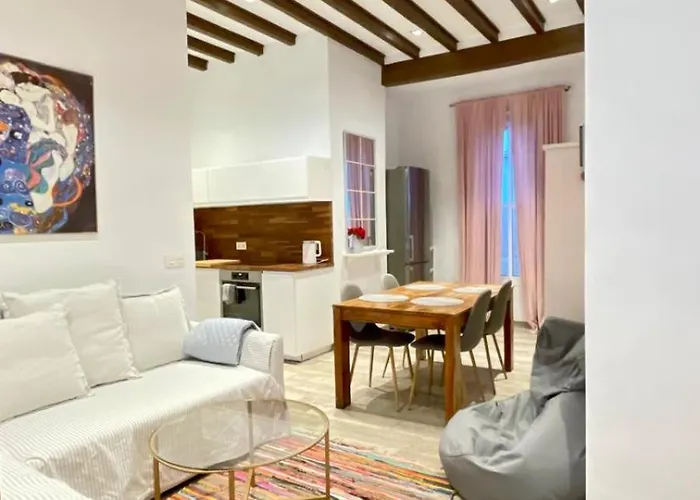 Bodegas De Cazon Barrio San Miguel Jerez de la Frontera