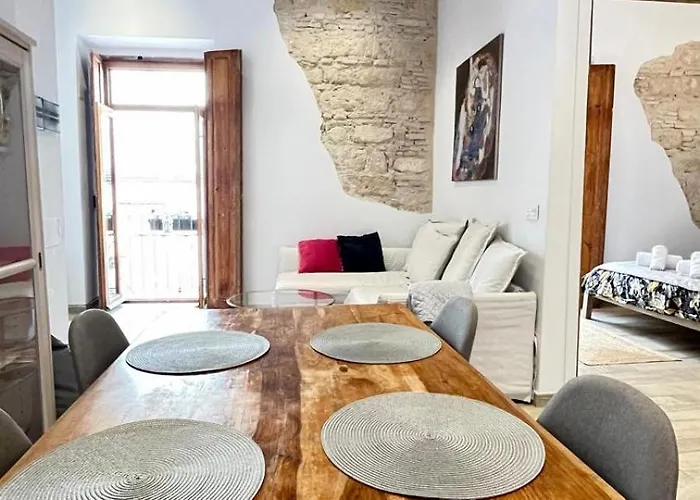 Bodegas De Cazon Barrio San Miguel شقة